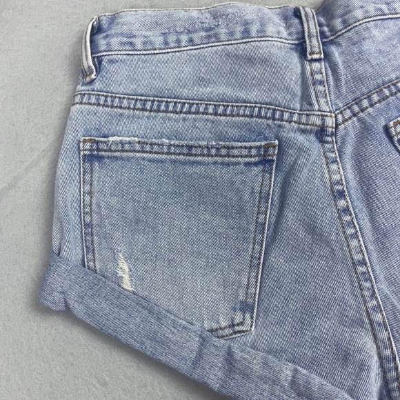 Billabong Denim Shorts Womens Size 26 Blue Distressed Cuffed Casual - Picture 8 of 14